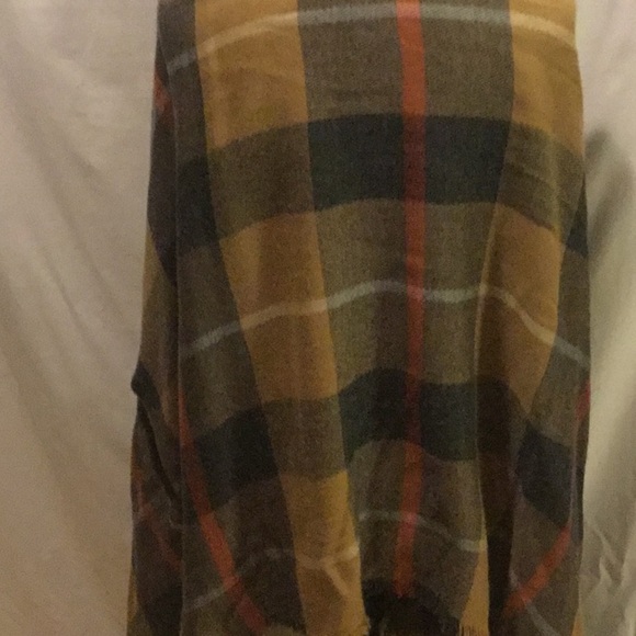 Grace & Lace pocket poncho scarf OS - Picture 7 of 7